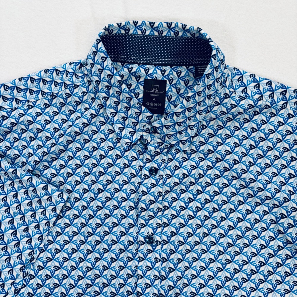 Michael Strahan Mens XL Blue Geometric Petal Print Short Sleeve Button Down